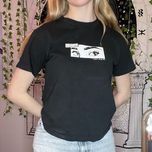 black graphic tee, S